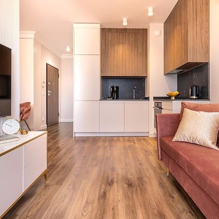 Zloty Lotos-Srodmiescie Z Darmowym Parkingiem Apartment Gdansk Ngoại thất bức ảnh