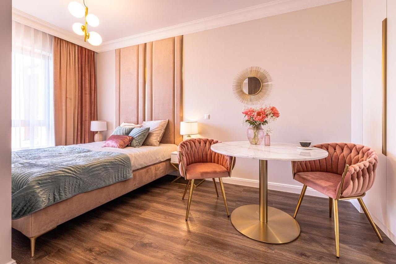Zloty Lotos-Srodmiescie Z Darmowym Parkingiem Apartment Gdansk Ngoại thất bức ảnh