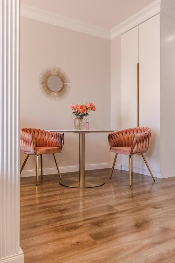 Zloty Lotos-Srodmiescie Z Darmowym Parkingiem Apartment Gdansk Ngoại thất bức ảnh
